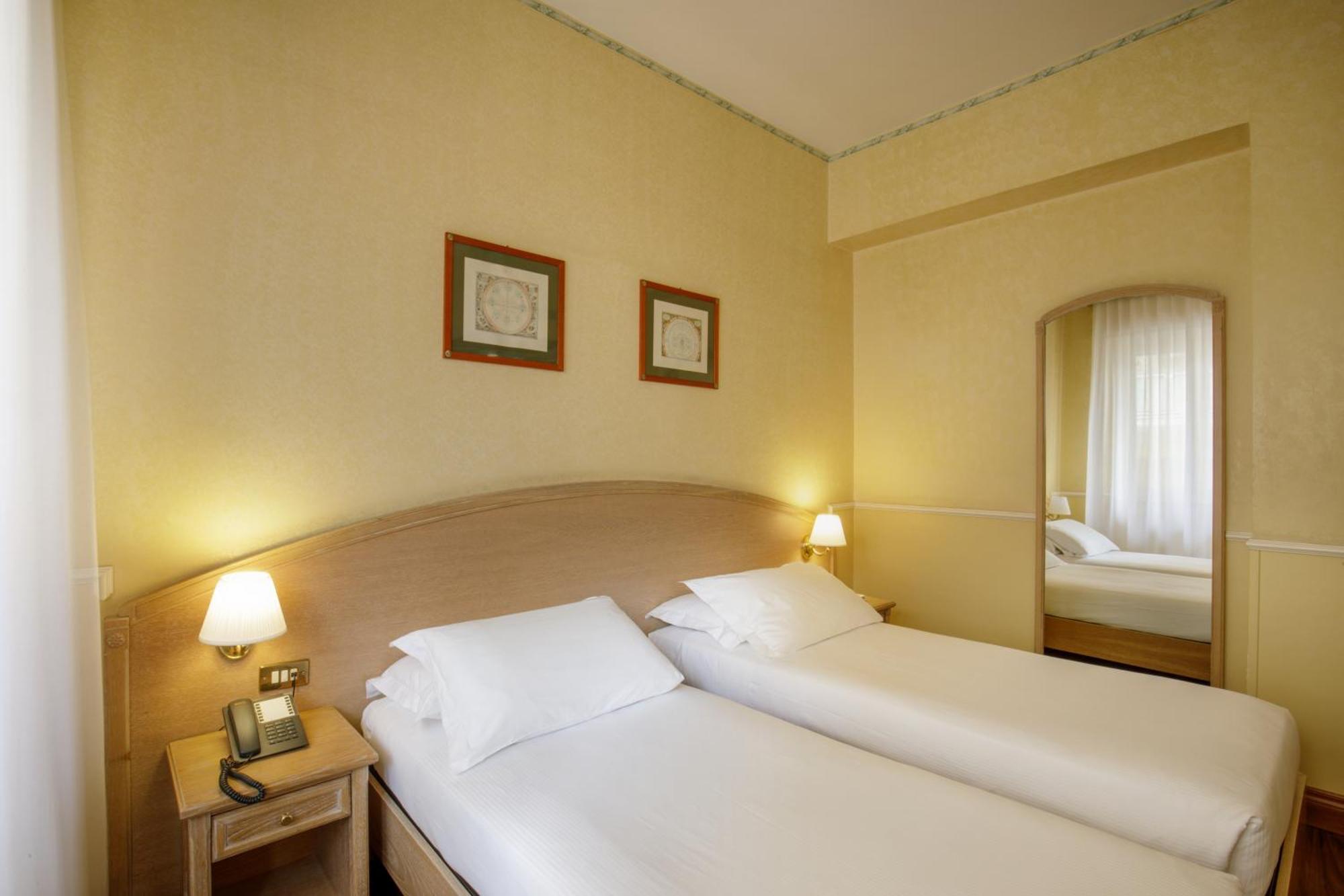 Hotel Santa Costanza By Omnia Hotels Roma Ngoại thất bức ảnh