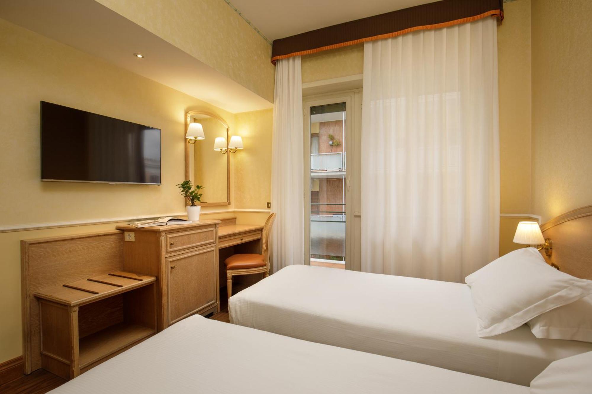 Hotel Santa Costanza By Omnia Hotels Roma Ngoại thất bức ảnh